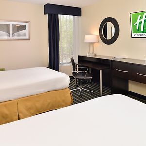 2 Double beds Non Smoking